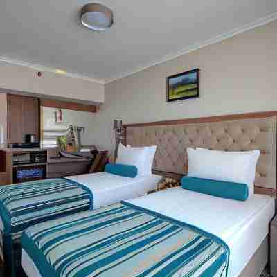 切爾諾莫雷酒店 Rooms