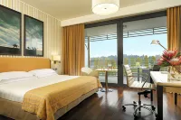 Unahotels Varese Hotels near Monte San Bernardo