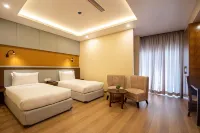 Hotel Palm International