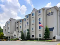 Microtel Inn & Suites by Wyndham Daphne/Mobile