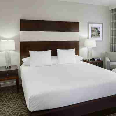 Hyatt Regency Suites Atlanta Northwest Rooms