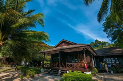 Perhentian Island Resort Hotel dekat Turtle Sanctuary Beach