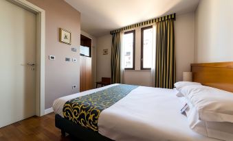 Hotel Ferrara