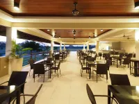 Amverton Cove Golf & Island Resort Hotels in Carey Island