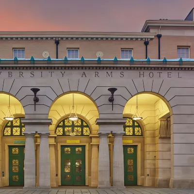 University Arms Hotel, Autograph Collection Отели рядом с достопримечательностью «Концертный зал Cambridge Corn Exchange»