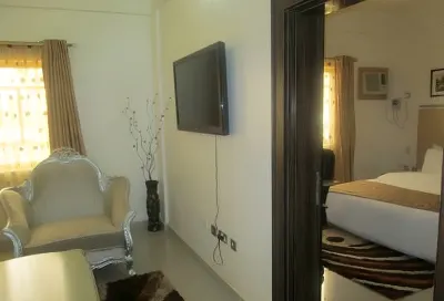 Ayalla Hotels Now Elomas Hotel-Royal