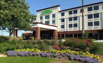 Wyndham Garden Elk Grove Village/O'Hare