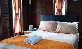 Paraland Resort Majalengka - Housity
