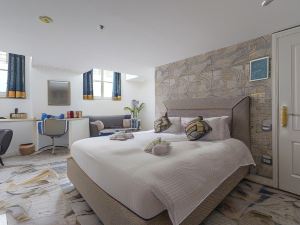 Duomo Smart Suites