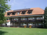 Gasthof-Pension Grüne Au Các khách sạn ở Dietenhofen