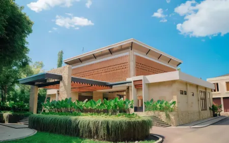 Mutiara Carita Cottages Отели в г. Пандегланг