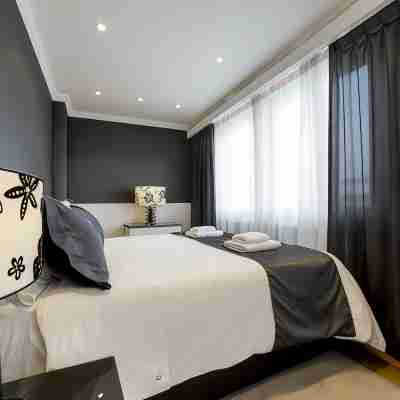 The Queen Luxury Apartments - Villa Fiorita Rooms