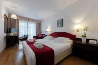 Hotel Hannover Các khách sạn ở Aquileia