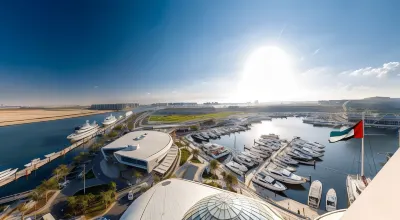 The WB Abu Dhabi Hotel, Curio Collection by Hilton Các khách sạn gần Yas Drag Racing Academy