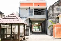 Puri Karomah Syariah RedPartner Hotels in Lamongan