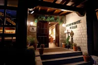 Hotel Mirador de La Franca Hotel dekat Hotel Restaurante Covadonga