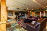 Talus Rock Retreat - Swimmingpools