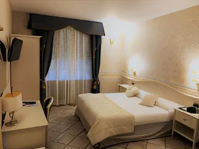 Hotel la Noce Hôtels à : Lauriano