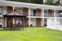 Crystal Inn Eatontown Hotels in Tinton Falls