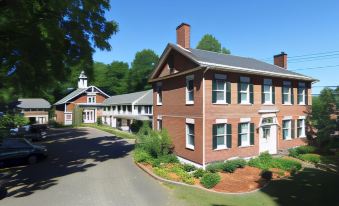 Black Walnut Inn