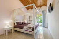 Palapart Gikas House