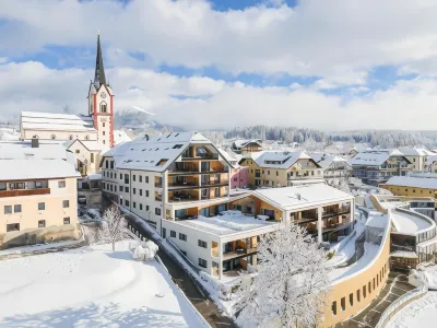 AlpenParks Hotel & Apartment Carpe Solem فنادق في Tamsweg