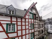 Gästehaus Eschbach Hotels in Hellenthal