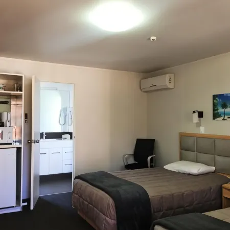 Grosvenor Motel