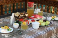 Chinor Garden Hotel - Free Airport Pick-up and Drop-Off - Завтрак