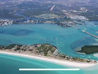 3Bd 3ba Island Oasis                 Beach Front with a Dock-Perfect Event Space Hotels in Placida