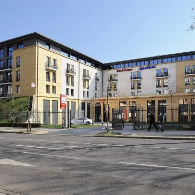 Residhome Metz Lorraine Отели рядом с достопримечательностью «Templar's Chapel»