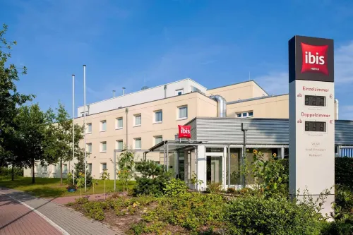 Ibis Berlin Dreilinden Hoteles en Teltow
