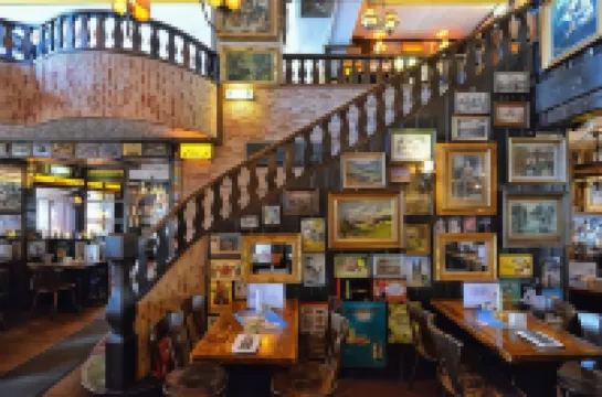 レーベンブロイ ケルン ホテル & レストラン