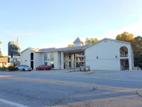 Swiss Village Inn