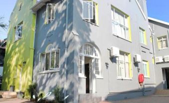 Silver Oaks Boutique Hotel