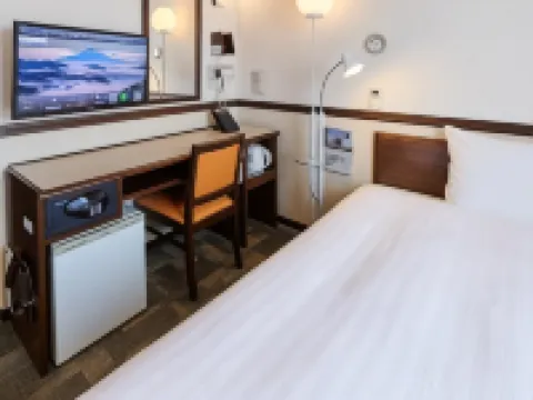 Toyoko Inn Kashiwa Eki Nishi Guchi Hotels in Kashiwa