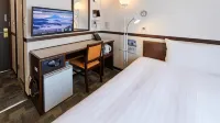Toyoko Inn Kashiwa Eki Nishi Guchi