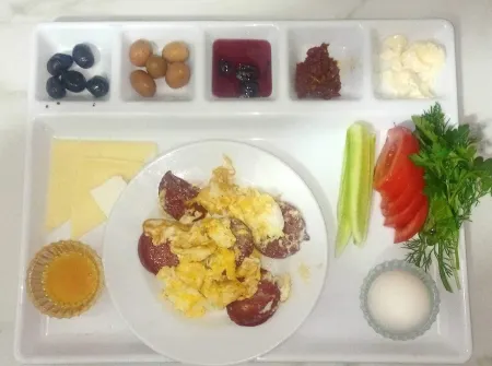 TEKİNLER Otel Отели в г. Балыкесир