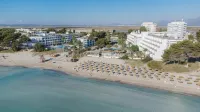 Aparthotel Ses Fotges Hotels near Playa de Muro Beach