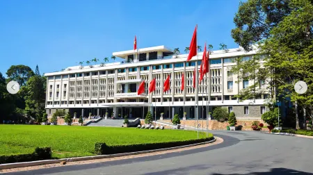 Felix Hotel