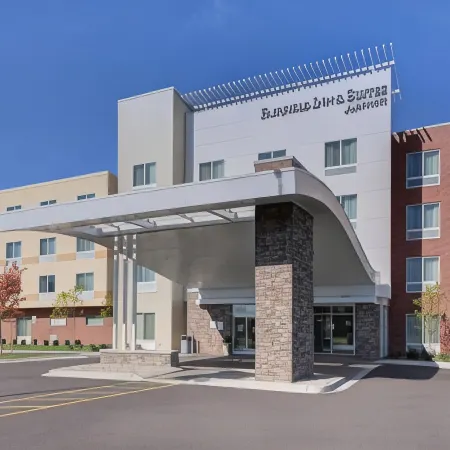 Fairfield Inn & Suites Detroit Canton