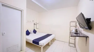 Eden Residence by NamRoom Hotel a Sukmajaya