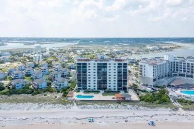 Respite by the Sea The Islander, King Bed, Oceanfront Condo, Pool, Tennis,Cabana
