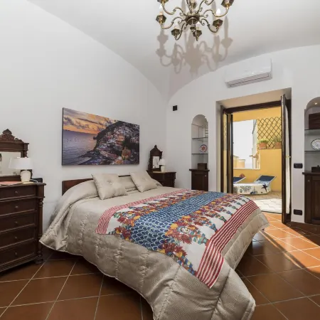 Estate4Home - Namily House