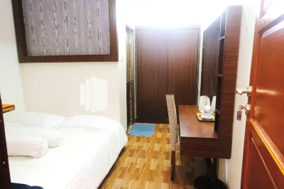 Guest House Bibong Makassar Mitra RedDoorz