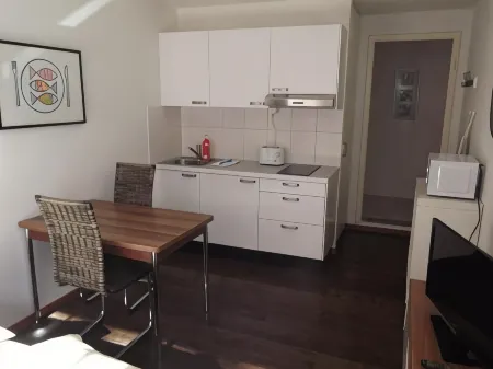 Swiss Star Basel Schweizergasse - Self Check-IN