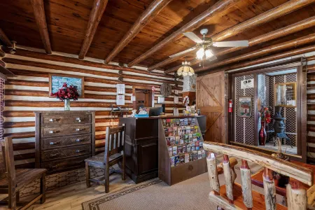 Log Cabin Inn