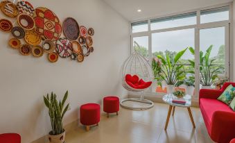 The Lakeview - West Lake Lotus Apartments