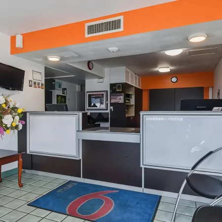 Motel 6 Mitchell, SD