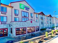 Holiday Inn Express & Suites Cheney Hotels in 